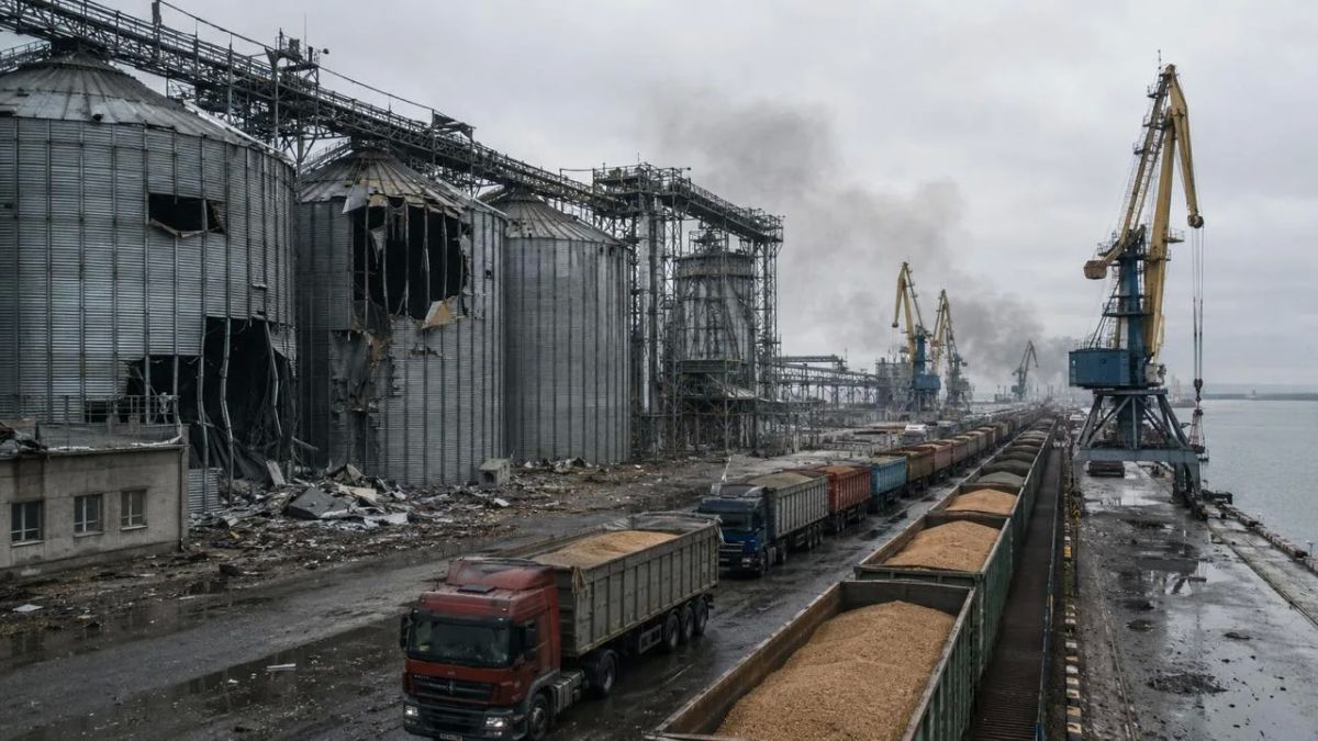 Bloomberg: удары по портам Одессы могут лишить Украину почти 2% ВВП