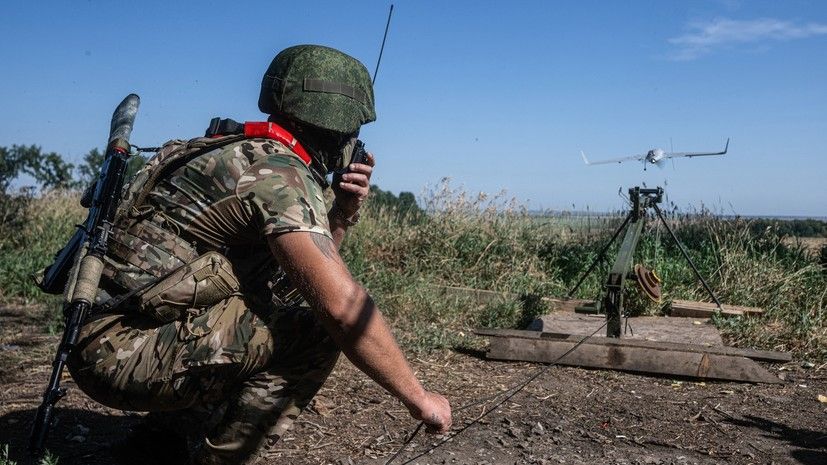 Резервуары с ГСМ и объекты портовой инфраструктуры: ВС РФ продолжили наносить удары по целям на Украине