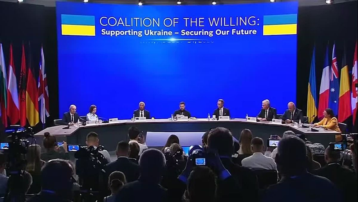 Зеленский: объем перевозок Украины упал в четыре раза после блокирования Россией морского коридора