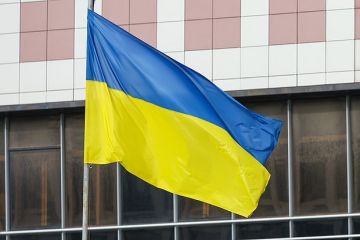 Дипломат Джатрас: Украина пытается вести виртуальную войну, но ситуация ухудшается