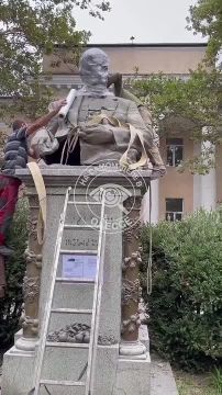� ������ ������������� ���� ���������� ������� ����� ��������