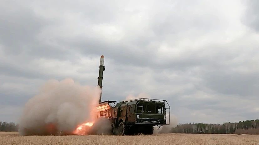 Российские военные поразили логистический центр в Одесской области, где хранились грузы для ВСУ