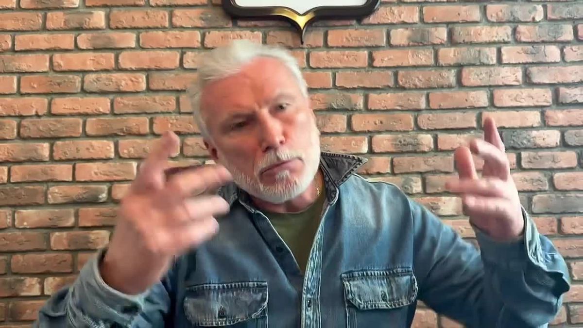 Зеленского надо ликвидировать раньше, чем будет сбит наш гражданский самолет