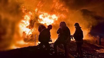 ВС РФ мощно отработали по Одессе ракетами, беспилотниками и КАБами