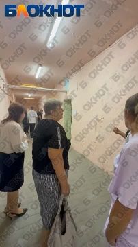 Плесень и туалеты без дверей - норма для чиновников на Одесщине