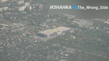 На видео поражения "Геранями" двух логистических центров в районах Николаева и н.п. Дачное Одесской области
