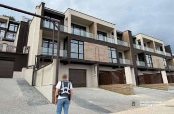 В Одессе обнаружили незаконно построенные 47 трехэтажных таунхаусов