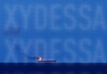 У берегов Одессы горит очередное судно