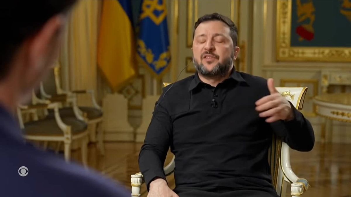Зеленский: выборы в Украине невозможно провести, так как 9 миллионов граждан находятся за границей