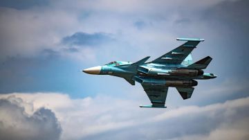 ВС РФ уничтожили судно с грузами для ВСУ в порту «Одесса»