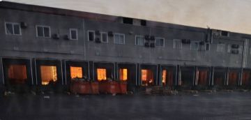 Горят склады сети "АТБ" под Одессой