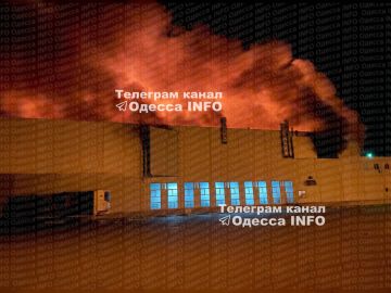 Одесские каналы, сообщают о сильном возгорании в результате прилетов
