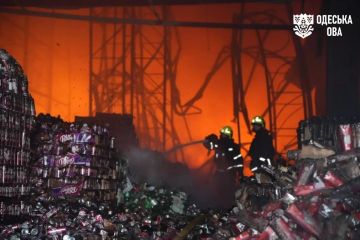 ВС РФ ночью атаковали склады "Сильпо" в Одесской области, сообщает администрация