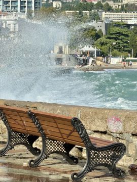 Как вчера Черное море буянило