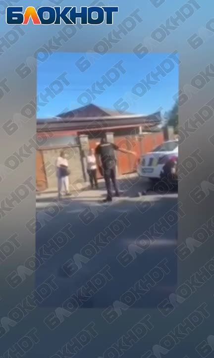 Жители украинского села вступились за мужчину при проверке документов: конфликт с ТЦК закончился выстрелом